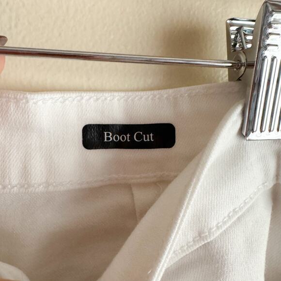 Judy Blue White High Rise Boot Cut Jeans - 31 - Picture 4 of 8